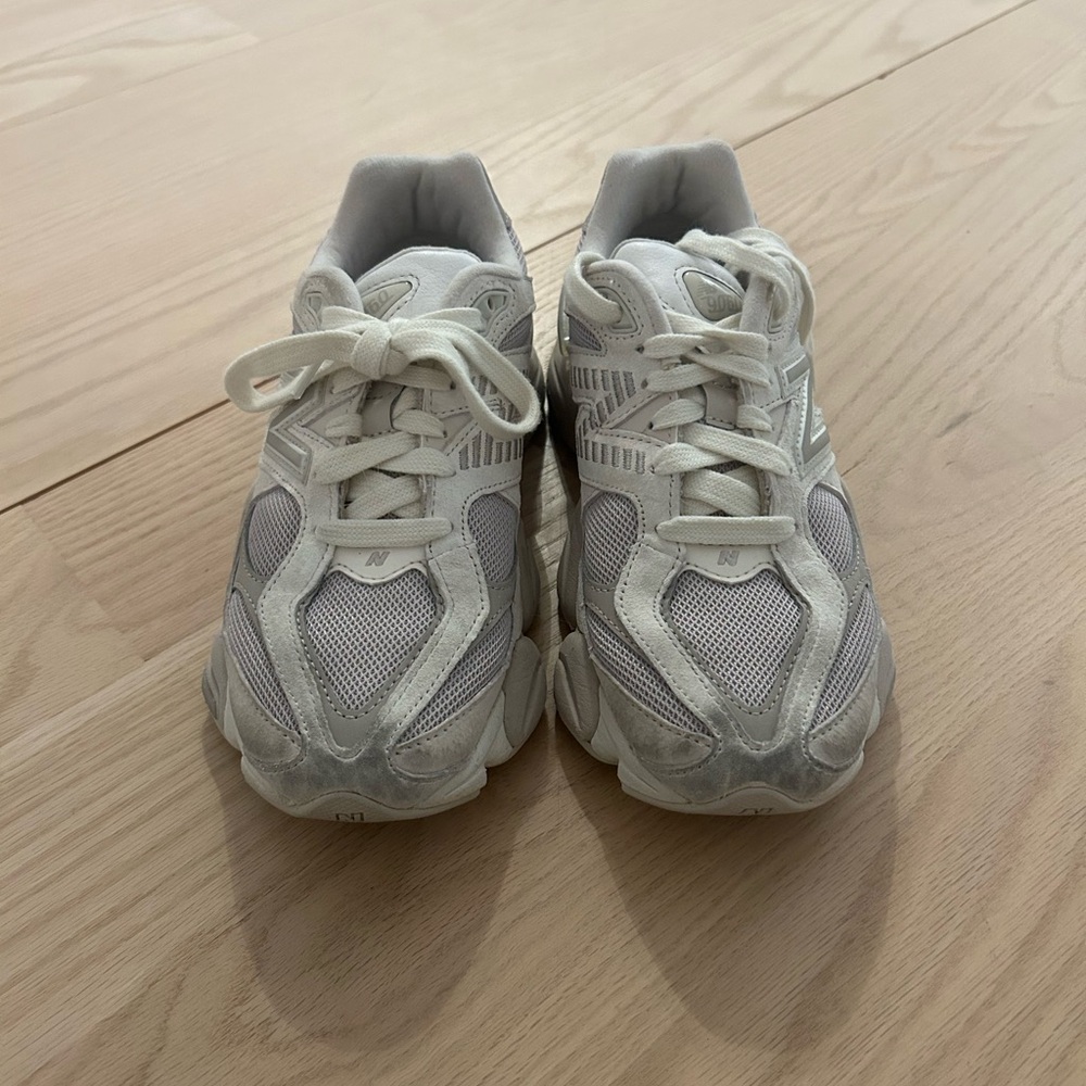 New balance women’s sneakers